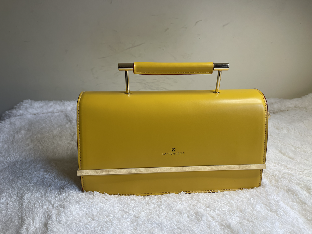Elegant Rectangular Top Handle Handbag - Structured Fashion Tote