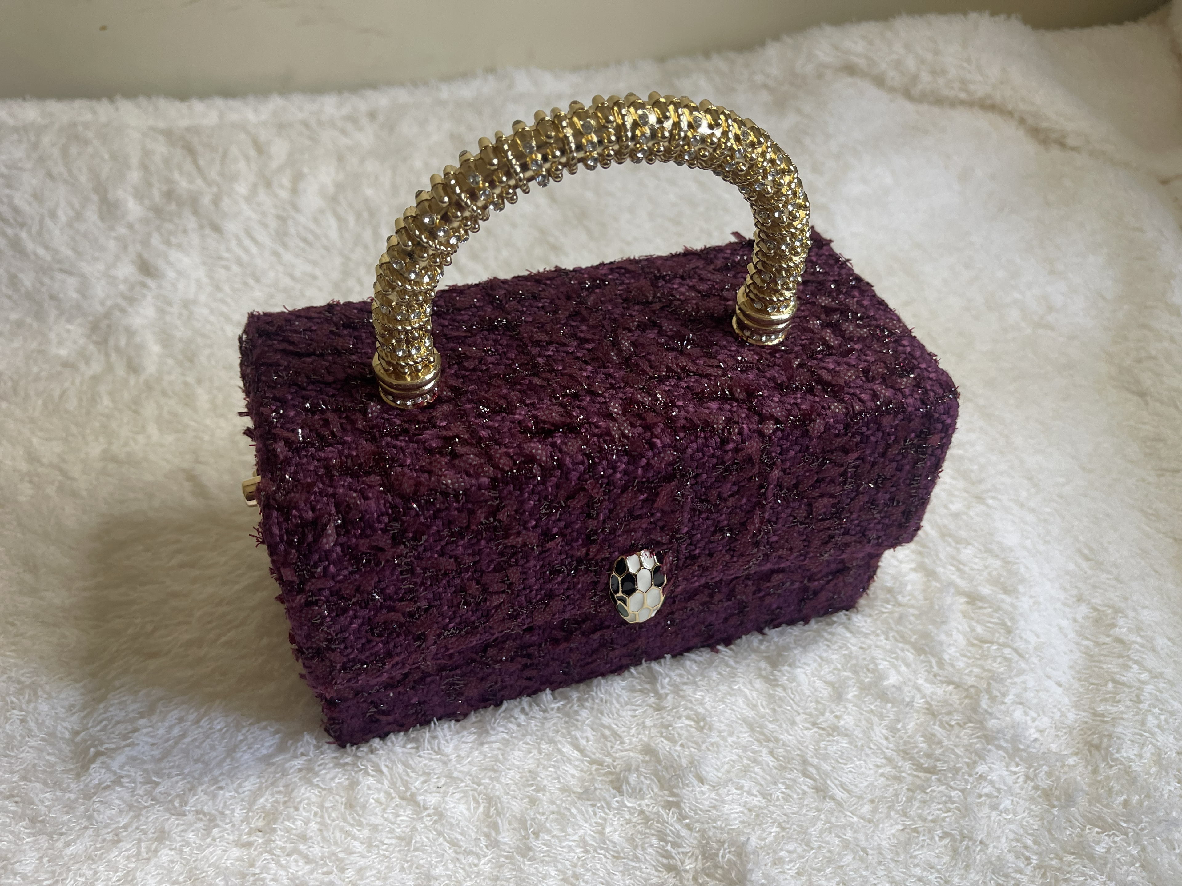 Luxury Crystal Handle Mini Box Clutch - Elegant Evening Handbag Collection